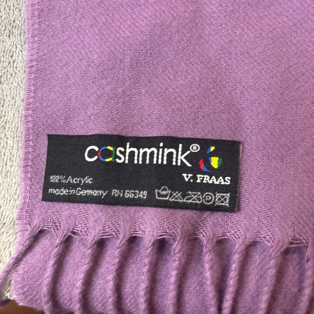 V.‎ FRAAS Lavender Cashmink Poncho
